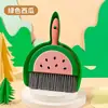 Mini Conjunto de Vassoura Pequena para Mesa Ferramentas de Varredura de Mesa Vassoura Pequena Mesa de Escritório Uso por Crianças Alunos do Ensino Fundamental Combinação de Pá de Lixo