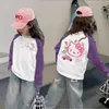 Camada Base de Algodão Puro para Meninas 2026 Camiseta Infantil Primavera e Outono Nova Versátil Manga Longa Bloqueio de Cores Estiloso Top para Bebê