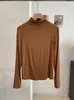 KEKEZOON Cuello semialto hombro normal corte ajustado favorecedor color liso manga larga prenda interior camiseta básica top venta al por mayor 8912