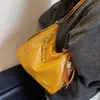 Bolso Tote de Gran Capacidad Estilo Retro para Viajes Diarios Mujer 2025 Nuevo Bolso Casual Retro de Hombro Bajo Mochila de Moda