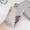 Funda Espejo Galvanizada Anti-Caídas de Cuatro Esquinas Adecuada para iPhone 17 Pro Max Acrílico 16/15/11 Funda para Teléfono Apple 7