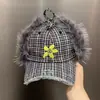 Gorra de Béisbol a Cuadros Coreana con Visera Rota y Protección para los Oídos para Mujer, Invierno, Exterior, Ciclismo y Esquí, Cortavientos y Resistente al Frío, Gorra Lei Feng