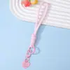 Pingente de Chaveiro com Cordão de Metal Coração Colorido Fresco e Energético Pingente para Mochila DIY Estilo Universal Acessório Anti-Perda