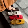 Nuevo Modelo Primavera y Otoño 2026 Comercio Transfronterizo Nicho Lujo Ligero Zapatos de Mujer de Caña Baja Verano Estilo Ballet Delgado Estilo Coreano