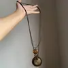 Momento Azul~Colar Irregular de Disco Azul Klein Ultra Brilhante, Design de Nicho para Férias, Corrente de Pescoço Versátil