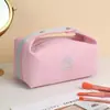 Nuevo neceser tipo bolso de mano de camelia, diseño apto para viajes, bolsa de almacenamiento de alta gama para cosméticos, labiales y llaves