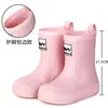 Botas de lluvia para niños niños y niñas botas de lluvia forradas de polar antideslizantes zapatos de agua niños medianos y grandes estudiantes zapatos de agua exteriores impermeable para padres e hijos mujeres