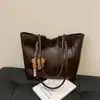 Bolsa de hombro grande de alta calidad para uso diario y de oficina, de temporada otoño/invierno, para mujer, bolsa tote casual, venta al por mayor transfronteriza