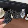 Pasador de Pelo de Lunares con Lazo Relleno Tridimensional, Pasador de Atmósfera Antigua, Nuevo Estilo Otoño e Invierno Pasador de Tiburón para la Parte Posterior de la Cabeza