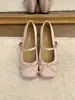 Primeiro Encontro Sapatos Mary Jane Sazonais que Aumentam a Altura para Mulheres 2026 Novos Sapatilhas Francesas Suaves com Laço de Balé
