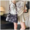 Nova Bolsa de Mão Feminina Grande Capacidade Estilo Chinês 2025 Nova Tendência de Verão para o Trabalho Bolsa de Ombro Underarm
