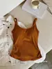 Nueva camisola de estilo otoño e invierno con almohadillas en el pecho incorporadas, copas fijas, para bustos pequeños, proporciona soporte y es adecuada para usar como prenda exterior, anti-exposición, color liso, versátil, camisola para mujer