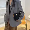 Bolsos de Moda y de Alta Gama para Mujer 2025 Nuevo Otoño e Invierno Bolsos Cubo Retro de Nicho Versátiles Casuales para el Trabajo Bolsos Cruzados