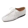 Zapatos Planos Cómodos de Piel de Oveja de Primera Capa para Mujer, Zapatos Blancos, Nuevo Estilo Otoño e Invierno, Zapatos de Cuero Genuino con Punta Cuadrada y Tira Fina de Boca Profunda, Talla de Zapato para Mujer 40