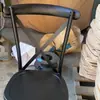 Silla Metálica de Espalda Cruzada Estilo Europeo Sencillo para Restaurante, Silla de Metal con Espalda Cruzada Estilo Industrial, Silla para Restaurante de Hot Pot con Respaldo, Silla de Comedor de Hierro con Cubierta Suave