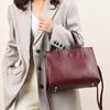 Bolsas Femininas Transfronteiriças 2025 Novas Bolsas para Mulheres de Meia-Idade Simples e Elegantes Bolsas para Mães Bolsas de Mão Femininas Tendência Bolsas Femininas