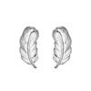 Pendientes de plata S999 para mujer, diseño simple de nicho, estilo frío, piercing en la oreja, pluma, creativos, moda, joyería para la oreja