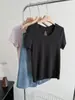 Camiseta de mujer estilo coreano con abertura en la espalda y cuello en U, de manga corta, diseño elegante, corte ajustado, longitud corta, top de verano