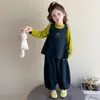 Conjunto de chaleco de mezclilla para niñas, nueva colección primavera/otoño 2026, elegante y moderno, lindo y casual, atuendo de tres piezas para niñas pequeñas