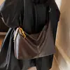 Bolso Bandolera Tipo Dumpling para Mujer Nuevo Otoño e Invierno Gama Alta Coreano Nicho Estilo Retro Perezoso Gran Capacidad Bolso de Viaje