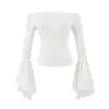 Conjunto de top de tricô com manga sino, um ombro só, elástico e justo, shorts rendados deslumbrantes que abraçam o quadril e leggings sexy