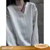 Camiseta de manga larga con cuello en V y textura estilo Old Money, unisex, adecuada para primavera y otoño, con un corte fresco y relajado, cómoda, simple y versátil.