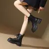 Botas Martin gruesas para mujer, que aumentan la altura, nueva colección otoño/invierno 2026, versátiles, forradas de felpa, botines de estilo británico, botas ajustadas, botas de nieve negras