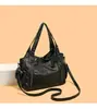 Bolsa feminina vintage, bolsa tote versátil e estilosa com rebites, toque de luxo, grande capacidade, pode ser usada como bolsa de ombro, bolsa de mão, bolsa de axila ou bolsa transversal para o dia a dia.