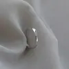 Anillo Anillo de Möbius Diseño para Mujer Nicho Sentido de la Moda Personalidad Moderno Lujo Ligero Anillo de Dedo Alto Sentido Estilo Frío
