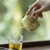 Tetera de Bambú Sombra de Piedra Pintada a Mano de las Dinastías Tang y Song, Juego de Té Kung Fu con Filtro de Agujero de Bola, Tetera de Cerámica para el Hogar, Tetera de Mano