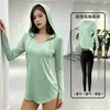 Nuevo conjunto de yoga con capucha: sudadera con capucha adelgazante, pantalones cortos casuales deportivos de cuello en V que levantan el trasero, camiseta de fitness