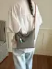 Bolso de mano tipo cubo tejido de paja de gran capacidad de un solo hombro, bolso de playa casual, bolso de mano de color block estilo Ins para vacaciones, bolso de trabajo para mujer