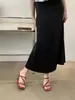 Sandalias cuadradas de estilo francés para mujer, nuevo modelo de verano 2025, con tacones finos, únicas y elegantes, sandalias de tacón alto estilo hada de una sola tira.