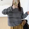 Tejido de Punto Rayado con Calados y Cuello Redondo para Mujer 2026 Otoño Invierno Nuevo Estilo Holgado Perezoso Suéter Cardigan Suave y Esponjoso