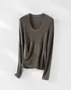 Top de punto de alta calidad sin costuras con cuello en U para mujer, de manga larga, color liso, ajuste normal en los hombros, elástico, ajustado, adecuado como capa interior o capa base, fino