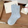 Calcetines de Gatito Afelpados para Mujer 2025 Otoño Nuevos Lindos de Dibujos Animados Calcetines de Media Pantorrilla Ins de Moda Rayados Holgados Sin Costuras
