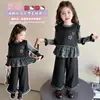 Conjunto de tres piezas estilo coreano transfronterizo para niñas, nuevo atuendo de moda primavera y otoño 2026 para niñas pequeñas, traje elegante para niños pequeños