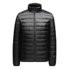 Jaqueta Leve de Penas para Homem Outono e Inverno 2025 Gola Alta Corte Slim 90% Penugem de Pato Leve Quente Jaqueta Esportiva para Homem