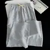 Conjunto de pijama feminino de verão com bojo, regata de algodão xadrez com estampa de nuvem e letras brancas, shorts e calça comprida para casa