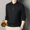 Atraente e acessível, a nova camiseta polo masculina de 2025 é uma peça base solta, casual, moderna, versátil, com forro de fleece para outono e inverno