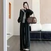 Conjunto de maternidad Otoño/Invierno 2026: Estilo coreano, elegante, casual, cuello redondo, manga larga, pantalones de pierna ancha, conjunto de tres piezas