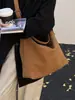 Bolso de Hombro Tipo Cubo de Alta Gama Transversal para Mujer Bolso Tote Retro para el Trabajo de Gran Capacidad Portátil Bolso de Compras