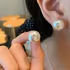 Pendientes de Gato Kt Perla Estilo Hada Súper Franceses, Estilo Suave Francés, Diseño de Nicho, Lujo Ligero, Versátiles para el Viaje Diario, Pendientes que Reducen la Edad