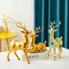 Decoración Ornamental de Ciervo con Transferencia de Agua Dorada Seleccionada Cuidadosamente Adorno Transfronterizo Regalo de Alta Gama Artesanía para el Hogar Simple de Lujo Ligero