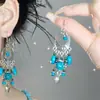 Pendientes de Uva Verde Estilo Bosque Verde con Diseño Asimétrico y Tachuelas de Hoja con Borla