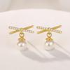 Pendientes de botón con letra X francesa en plata de ley 925, estilo lujoso y ligero, con perla cruzada, joyería de nicho con incrustaciones de diamantes para mujer.