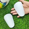 Mini espinilleras transfronterizas personalizadas para entrenamiento de competición de adultos y niños, inserto especial de fibra de carbono para protección de pantorrilla, placa amortiguadora