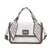 Bolsa Quadrada Pequena Retro de Luxo Flor Escura Bolsa Feminina Moda Nova Outono e Inverno 2025 Bolsa para o Dia a Dia Design de Fita Bolsa de Ombro
