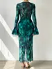 Vestido Largo de Nuevo Estilo Europeo y Americano 2025 para Mujer con Abertura, Mangas Cortas Acampanadas Estampadas, Cuello en V, Cinturón en la Cintura, Vestido Largo