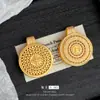 Nuevo estilo chino tienda antigua con diamantes completos seda antigua fase hueca colgante Buda collar de cuerda de oro arena venta al por mayor